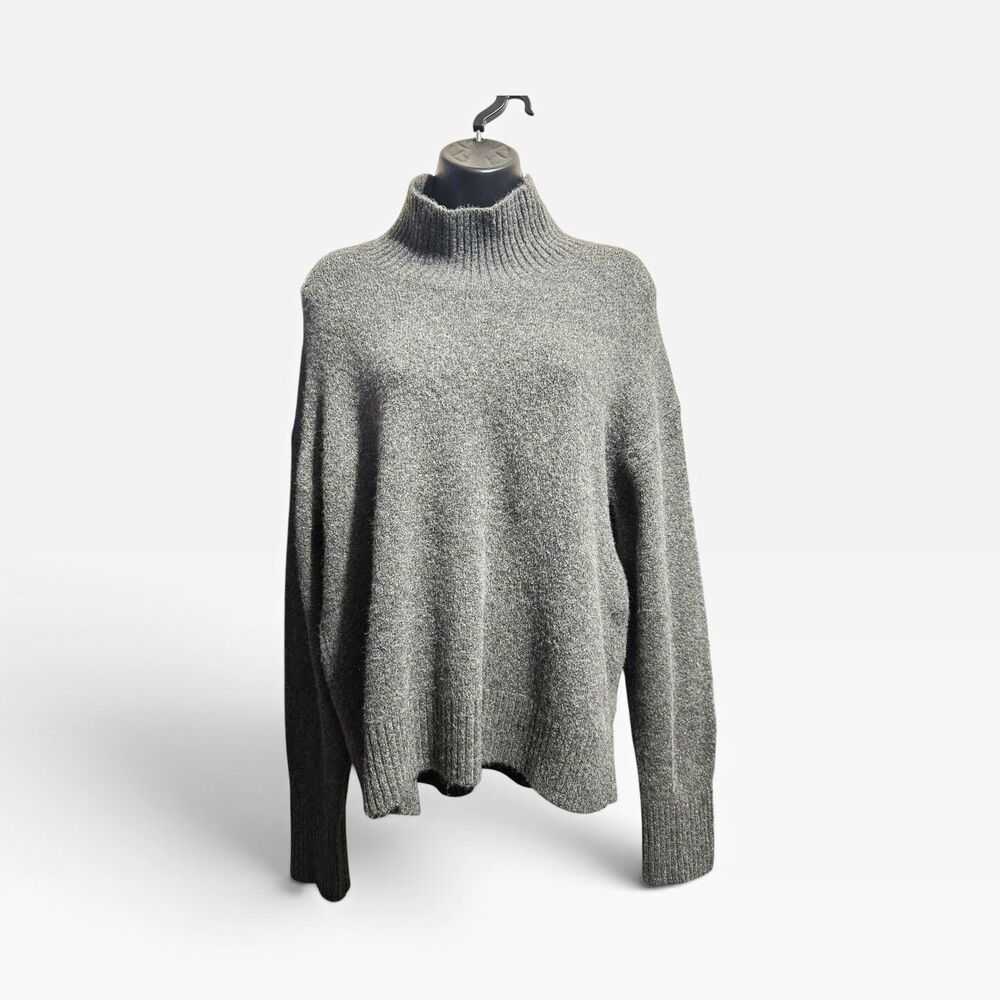 Uniqlo Wool Blend Turtleneck Sweater Women Medium Neutral Minimalist Office Chic